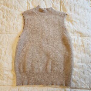 Bailey/44 Womens Medium Beige SOFT Fuzzy Sleeveless Mock Turtleneck Sweater Vest